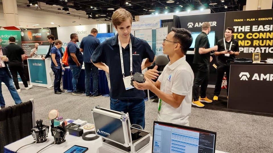 SUSGRIP SMART GRIPPERS SHINE AT FABTECH 2024
