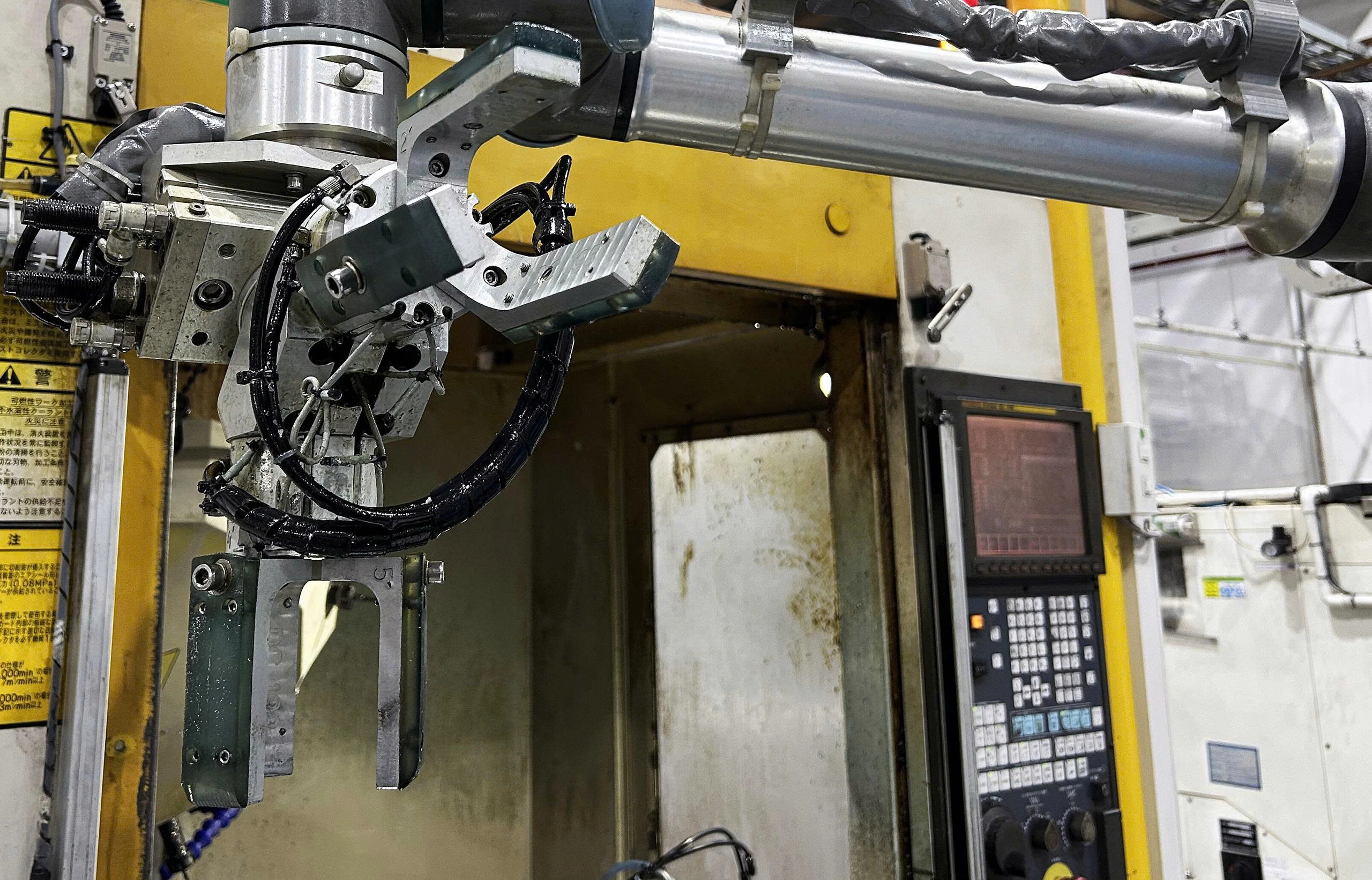 Electric Vs. Pneumatic Gripper For High-Mix Cnc Machine Tending